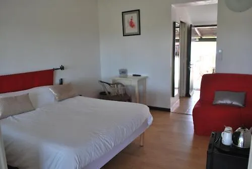 Hotel La Palunette Saintes-Maries-de-la-Mer 3*,  Frankrig