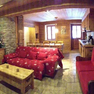 apartment-larmailli.hotels-rhonealpes.com/